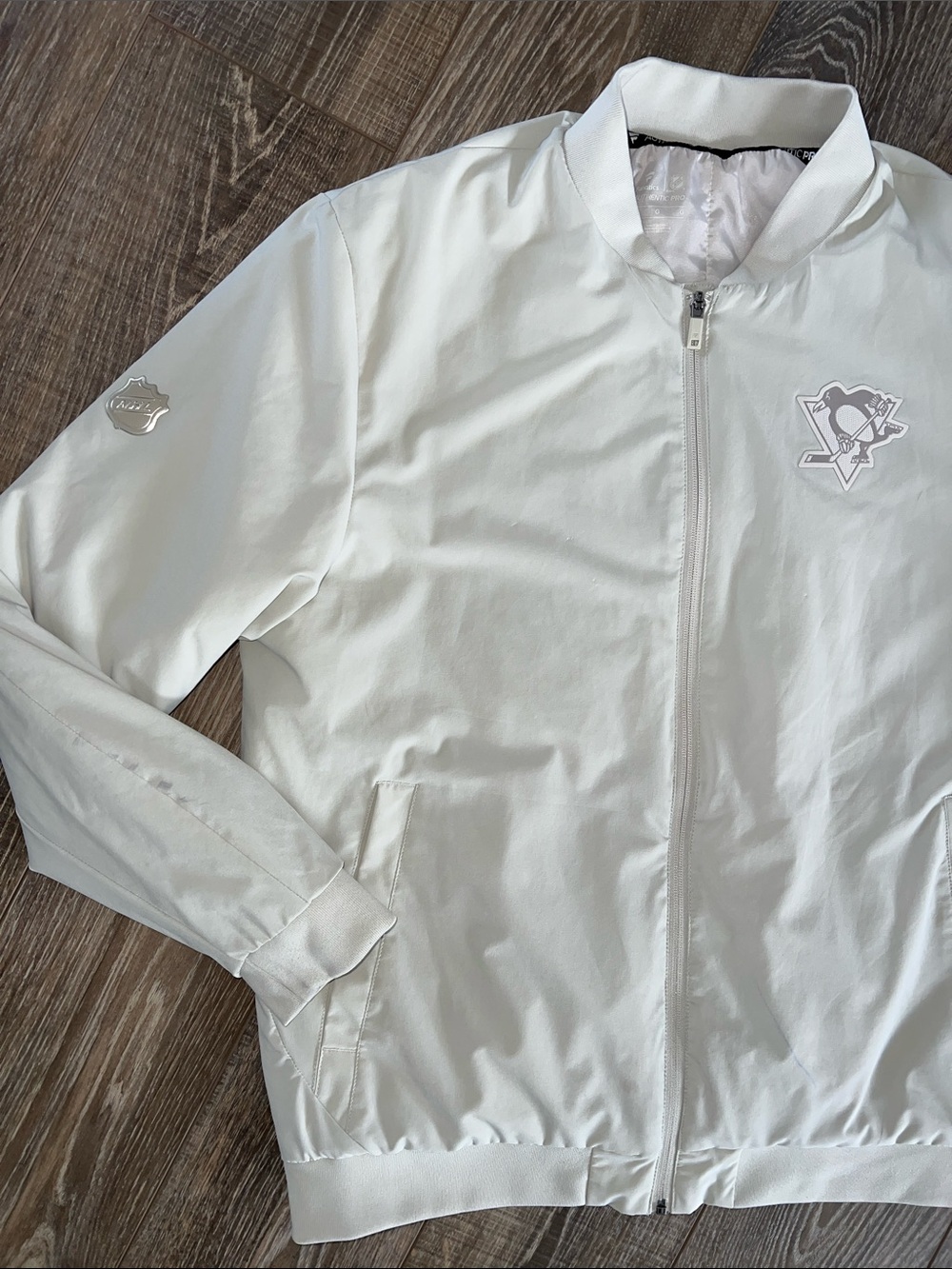 Penguins Hockey Puffer Jacket